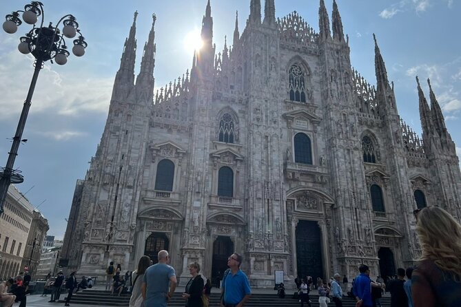 Milan Duomo, Sforza Castle and Pieta Guided Tour with Tickets - Sforza Castle courtyards: where the fortress mood kicks in