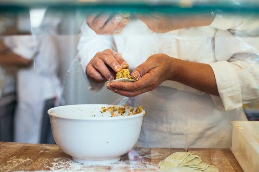 Milan: Favorite Foods Private Tasting Tour - Key things that make this Milan food tour worth your time