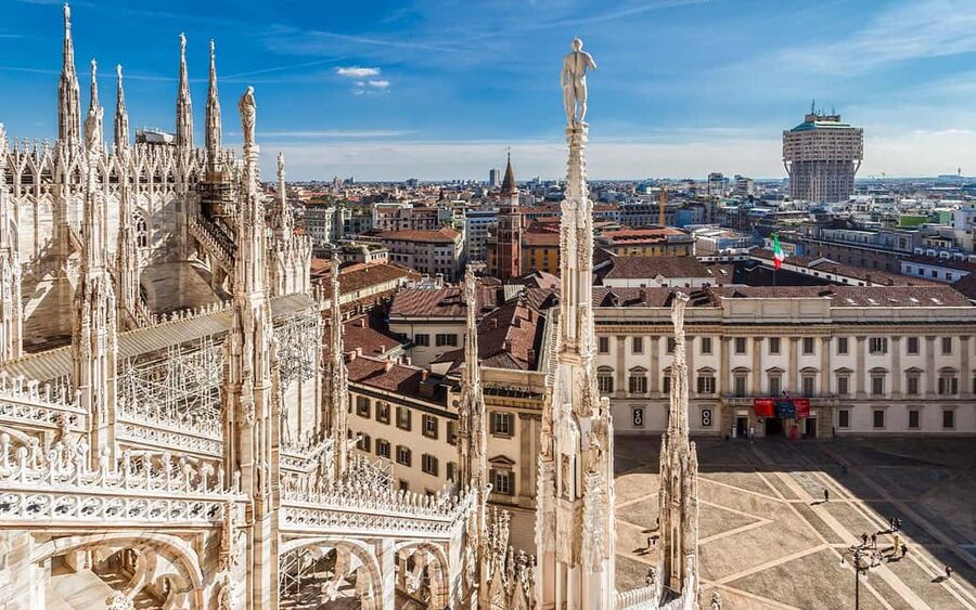 Milan: Guided Duomo Guided Tour and Rooftop Access - How the 1-Hour Format Really Works in Practice