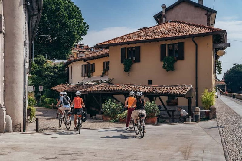 Milan: Highlights and Hidden Gems E-Bike Tour - Vittorio Emanuele Gallery: the Milan postcard you’ll actually enjoy
