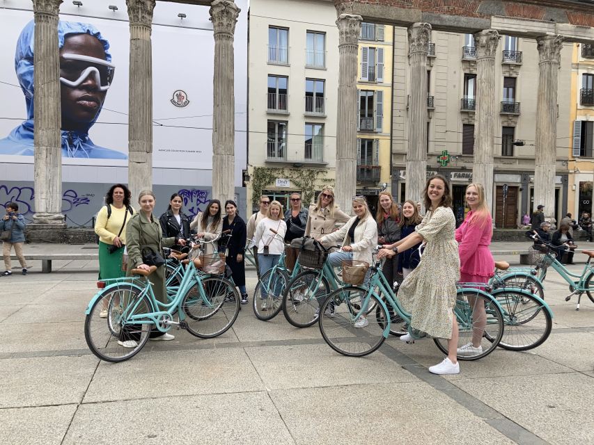 Milan: Highlights and Hidden Gems Guided Bike Tour - Meeting at Vetra: the easiest start points and the one car warning