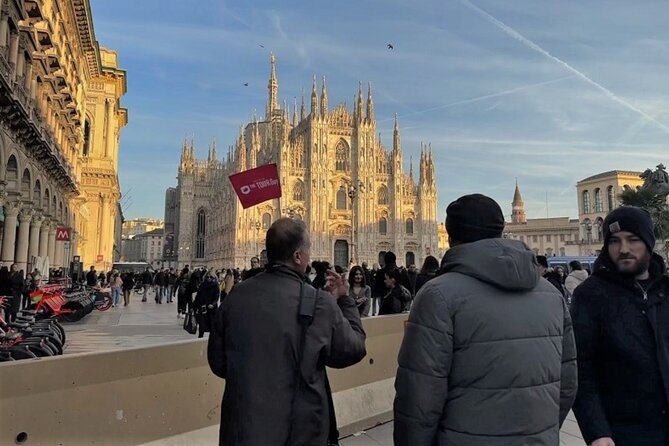 Milan Highlights: Guided Duomo, Last Supper & City Centre Tour - Stop 4: Sforza Castle exterior and the park energy