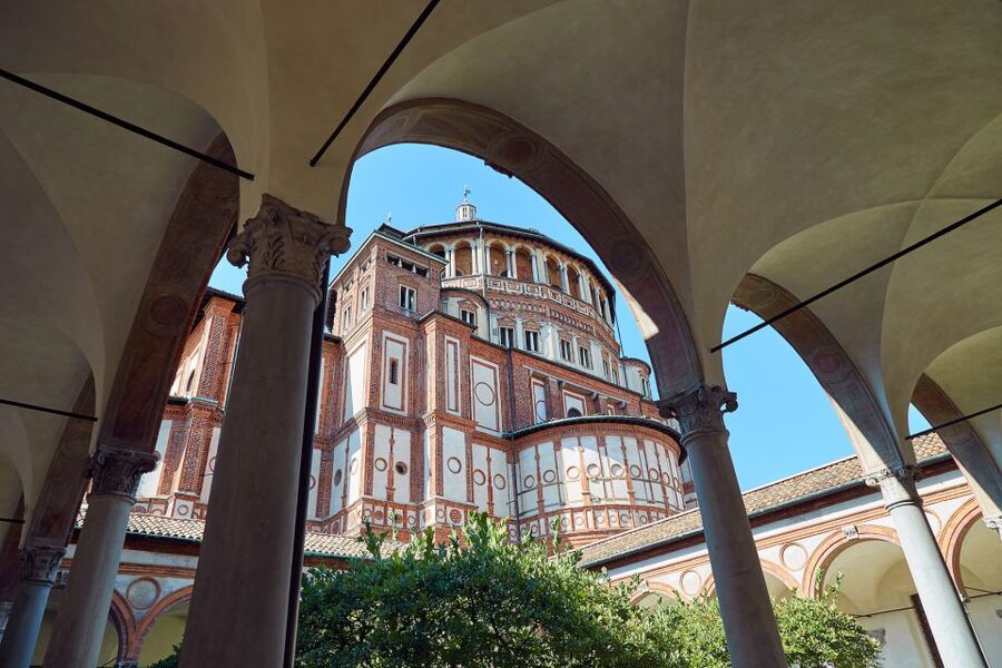 Milan: Highlights Guided Tour and Duomo Priority Access Tour - Teatro alla Scala area: why opera matters to the city