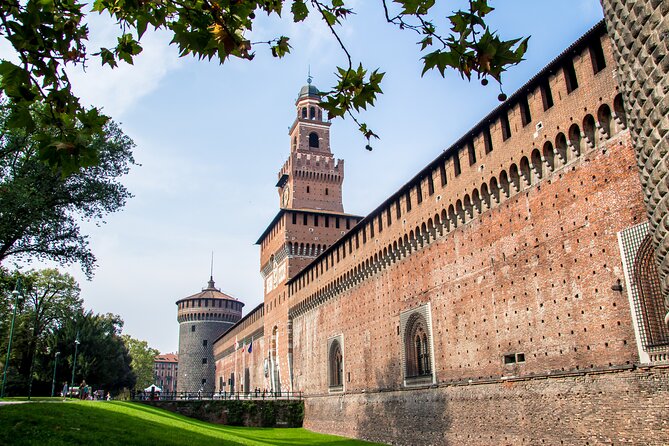 Milan Highlights Tour with Expert Guide – 2 Hours - Pacing for Busy Days: Perfect When You’re Short on Time