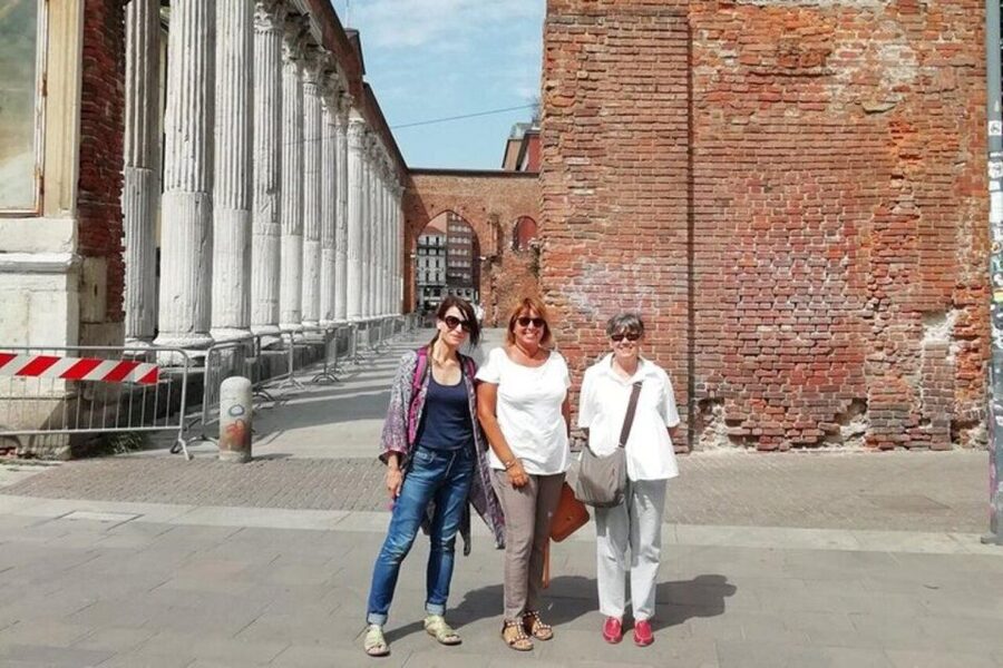 Milan : Historic Private Walking Tour - Pinacoteca Ambrosiana (and the art focus you’ll actually use)