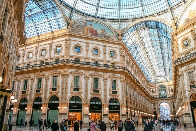 Milan History & Street Food Tour with Wine Tasting - The Duomo start: where the city sets the mood
