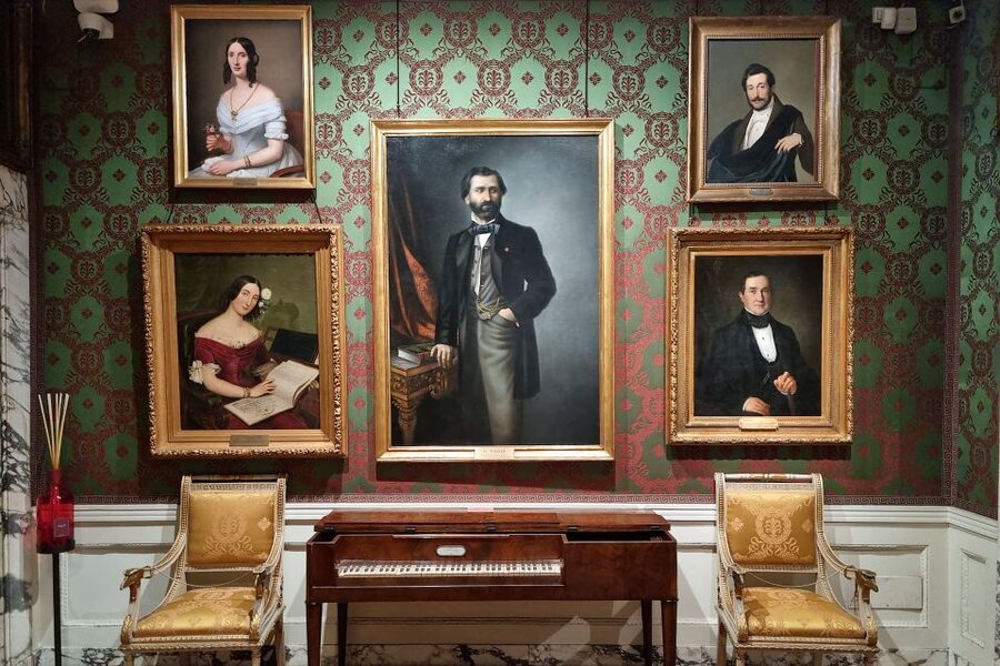 Milan: La Scala Theater and Museum Tour with Entry Tickets - What to Bring (and What Not to) for a Smooth Visit