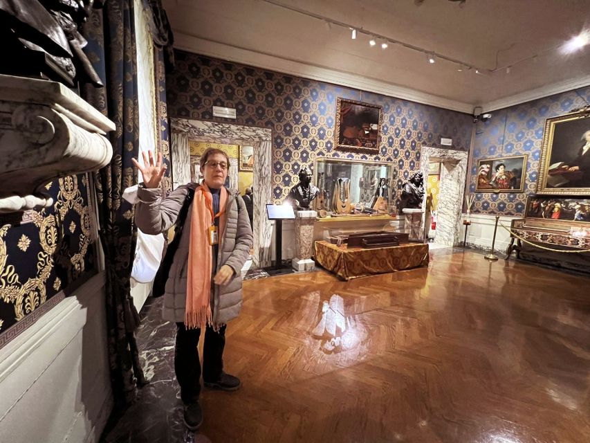 Milan: La Scala Theatre Skip-the-line Guided Tour - Hearing the guide well: headsets and small-group energy