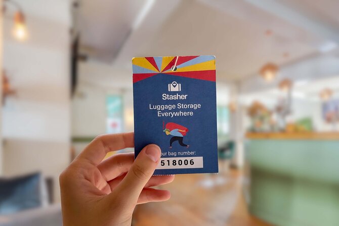 Milan: Luggage Storage Central Station - Bag-free hours near Milan Centrale