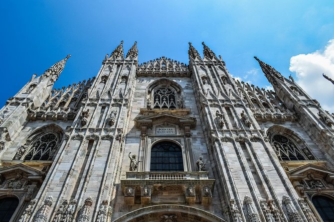 Milan Must-See Sites Guided Tour with Skip-the Line Tickets to Duomo & Cathedral - Galleria Vittorio Emanuele II: When You Look Up