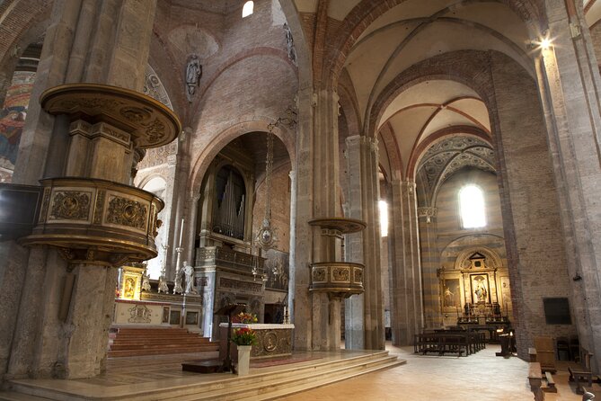 Milan Must-Sees: 2-Hour Private Tour for Newcomers - Brera District: Streets to Stroll, People to Watch