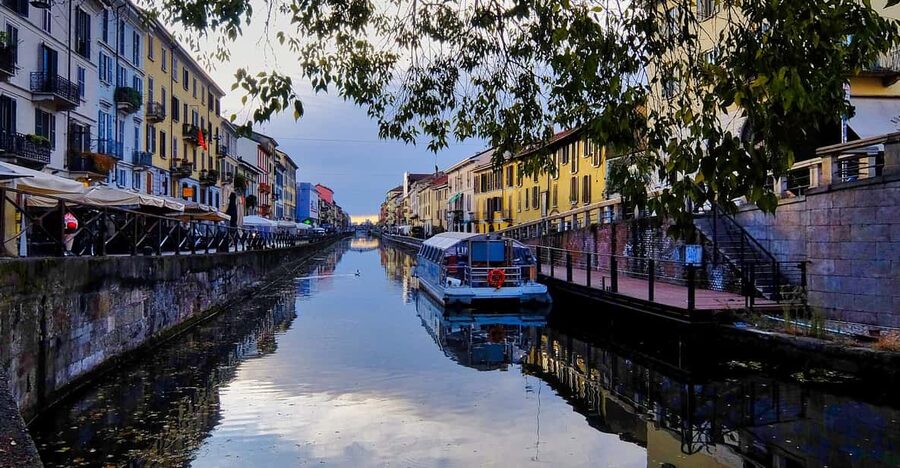 Milan: Navigli District Guided Canal Cruise - Milan’s Navigli Canal Cruise: why this 1-hour ride works