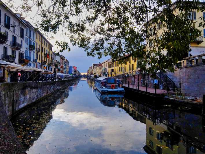 Milan: Navigli District Guided Canal Cruise - Where you board: Naviglio Grande and the quick start vibe