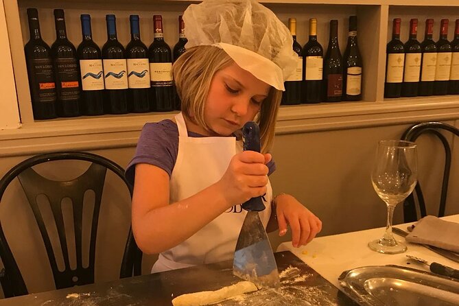 Milan: Pasta and Tiramisu Small Group Cooking Class with Wine - A Welcome Prosecco in a Real Milan Restaurant Kitchen