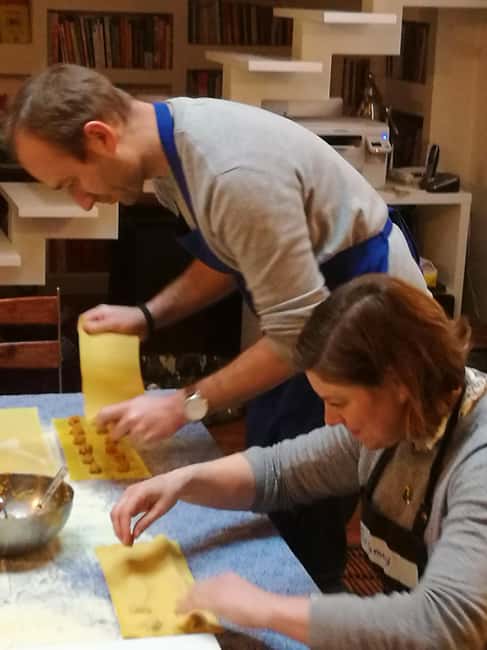 Milan: Pasta Mastery Workshop with Spritz and Tiramisù - Meeting Federico: Spritz, Coffee, and the Right Kind of Welcome