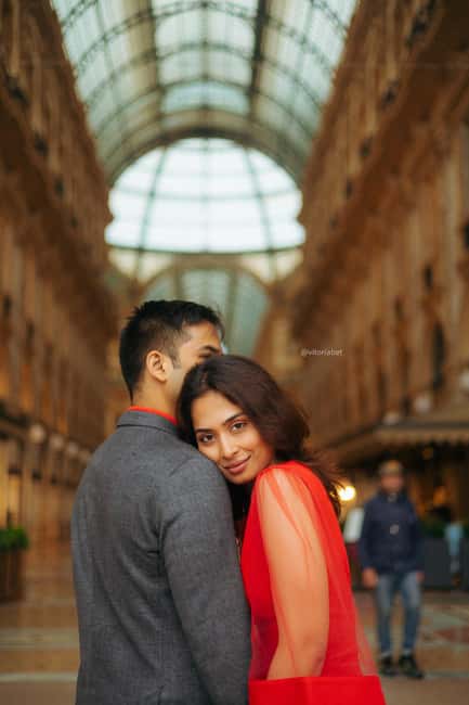 Milan: Photoshoot at the Duomo - Two More Duomo-Area Moments: From Walks to Candid Frames
