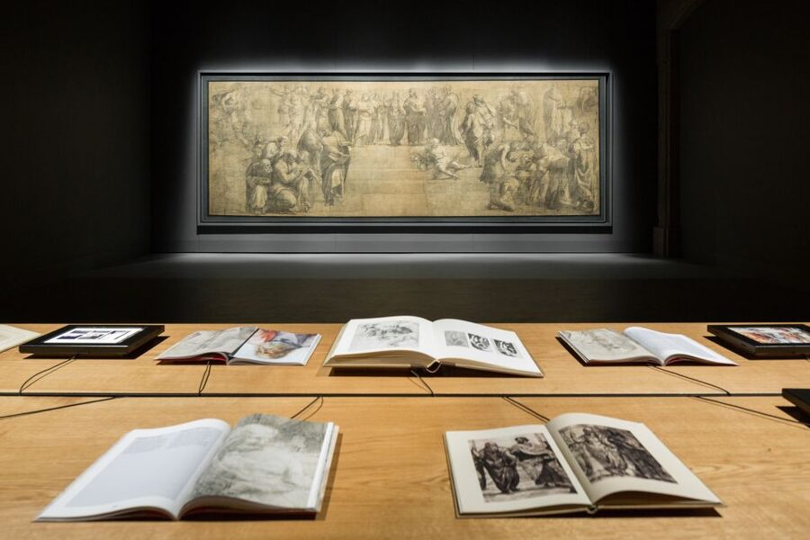 Milan: Pinacoteca Ambrosiana and San Sepolcro Crypt Ticket - Leonardo in the Library: Codex Atlanticus Highlights in the Reading Room