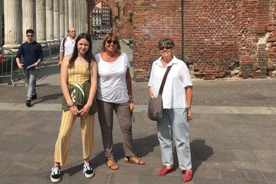 Milan: Private Custom Walking Tour With A Local Guide - Photo Stops That Keep Your Day From Feeling Like Random Walking