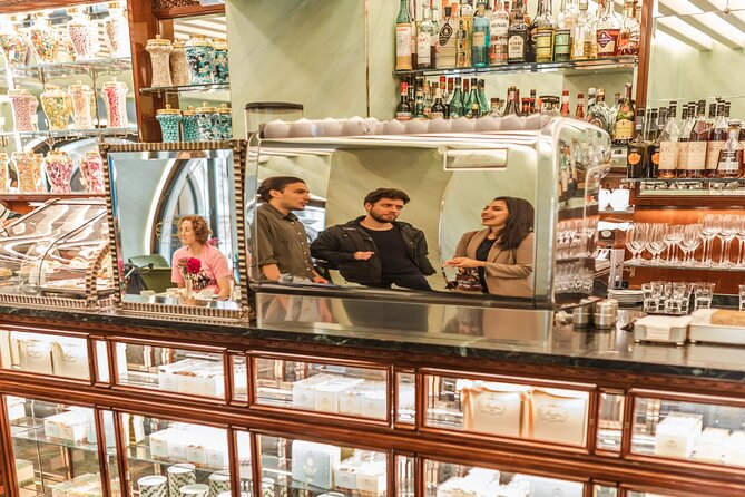 Milan Private Food Tours with a Local: 100% Personalized - Piazza della Scala gelato: the sweet kickoff that sets the tone