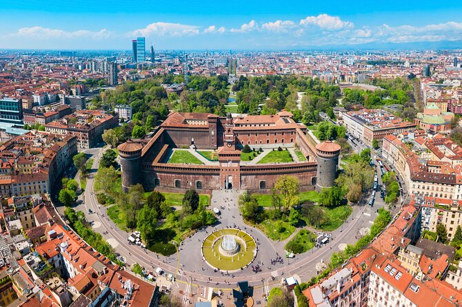 MILAN: Private Golf-Cart Tour - Castello Sforzesco: the Renaissance icon you can actually absorb