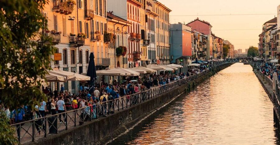 Milan: Private Navigli Neighborhood Walking Tour - Navigli in 2.5 hours: why this tour works