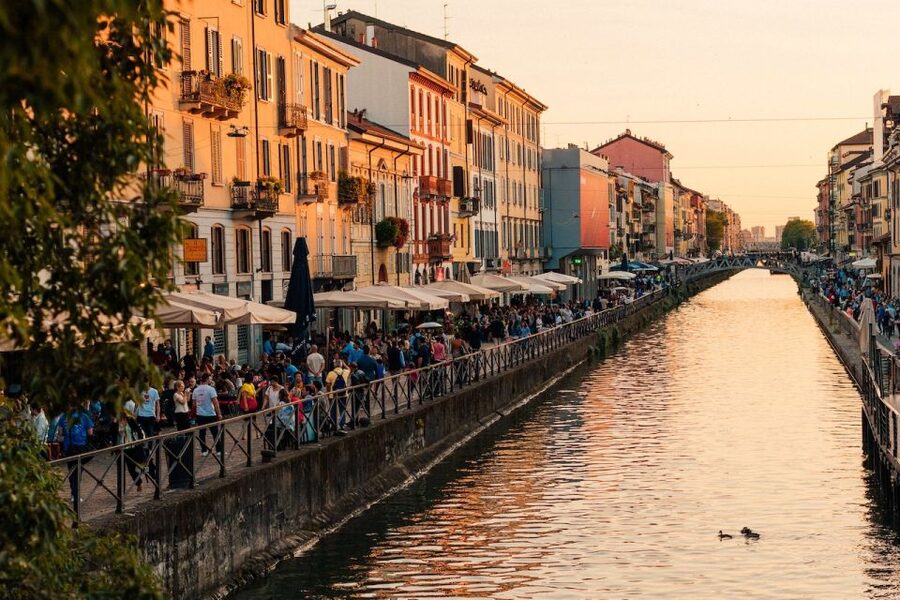 Milan: Private Navigli Neighborhood Walking Tour - Vicolo dei Lavandai: the alley stop that changes how you see Navigli