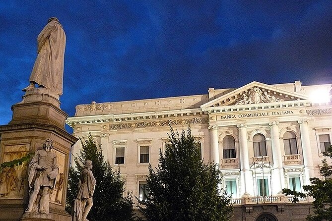 Milan Private Sightseeing Tour for Kids and Families with Local Guide - Galleria Vittorio Emanuele II: a shopping mall stop that functions like a breather