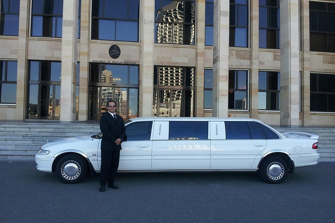 Milan Private Transfer (Malpensa &Linate Airports Train Station, Bellagio, Como) - How the Milan meet-and-greet pickup actually works