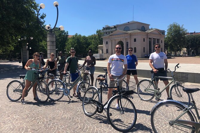 Milan's Hidden Gems: Unique Bike Tour (ENG, NL) - Sempione Park and Piazza della Conciliazione: a breather between eras