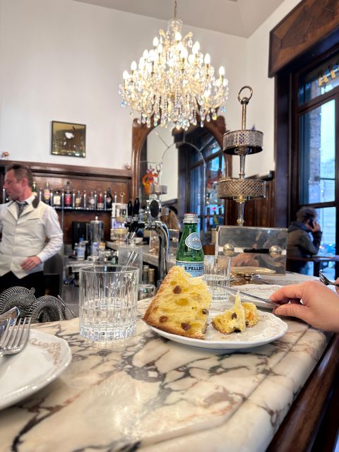 Milan's Panettone Tour - What you taste: Panettone, Christmas sweets, and warm drinks