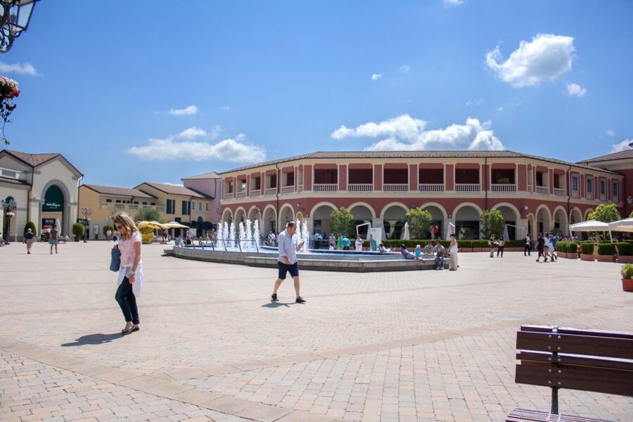 Milan: Serravalle Designer Outlet Roundtrip Bus Transfer - Stop 1 and 2: The Ride Out Isn’t Long, But Plan for It