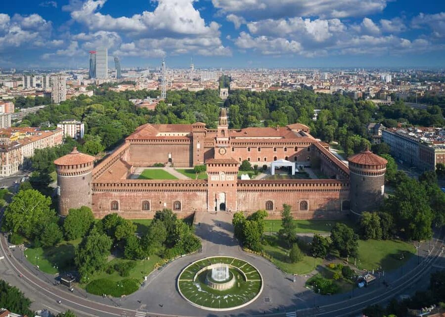 Milan Small Group: Duomo & Rooftop, Castle, Gelato Tasting - Sforza Castle: fortress energy and park-to-city views