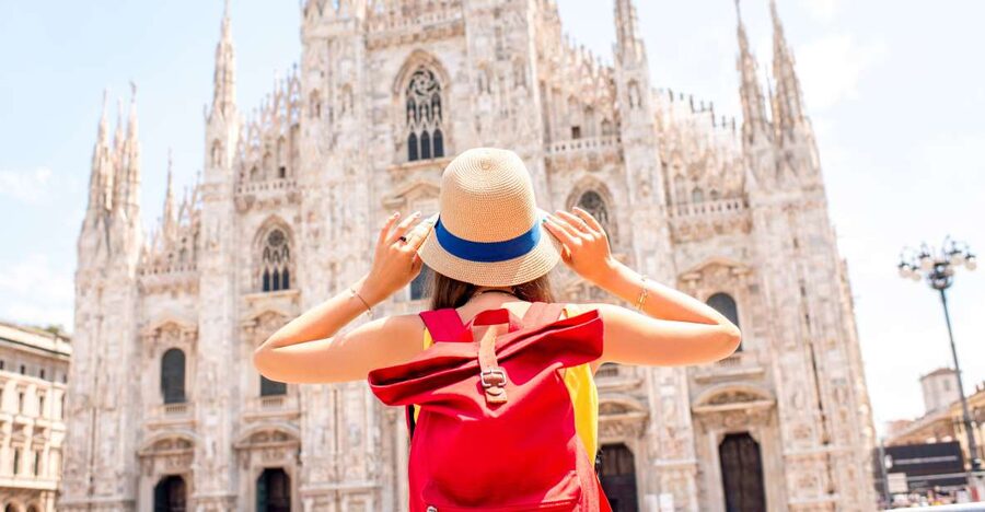 Milan: small group walking tour of the Duomo and city centre - Duomo Stop: What the Included Ticket Really Changes