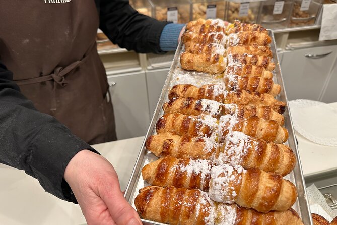 Milan Street Food Tour and City Sightseeing with Local Guide - Key highlights at a glance