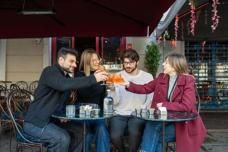 Milan: Sunset Navigli Food and Drinks Tour with a Local - Why Navigli aperitivo hits different at sunset