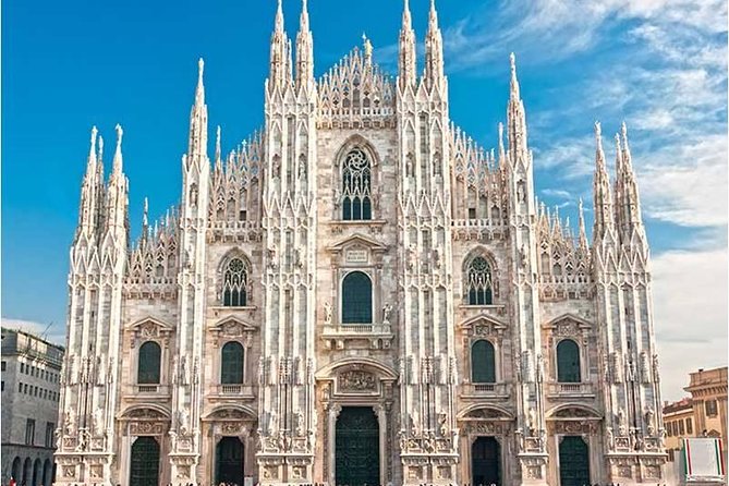 Milan Super Saver: Skip-the-Line Duomo and Rooftop Guided Tour - What you do after the church: weekend free time vs. immediate rooftop