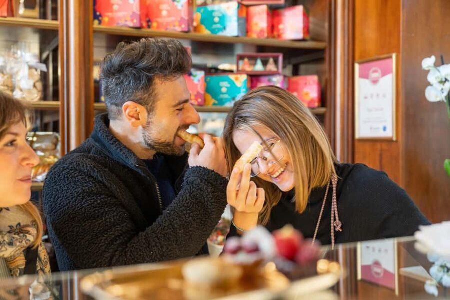 Milan: Sweet Delights Patisserie Tour - A 2.5-hour Milan sugar sprint from Turati to the Duomo