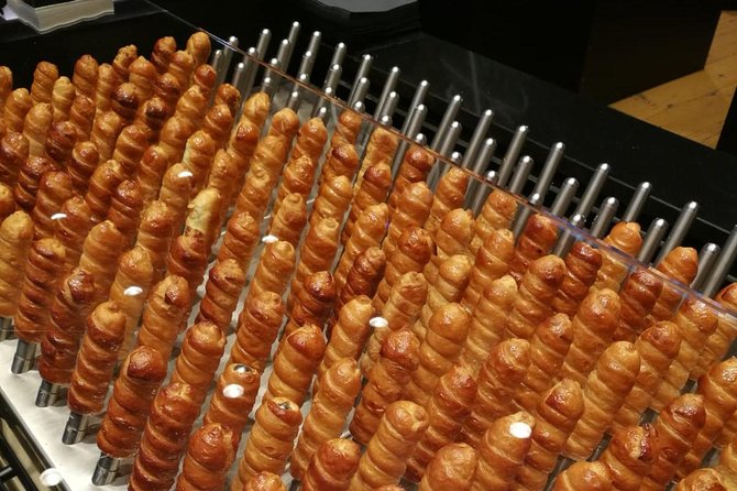 Milan: Sweet Delights Patisserie Tour by Do Eat Better - Your guide: what the best tours seem to have in common