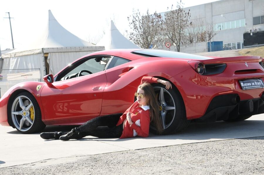 Milan: Test Drive a Ferrari 488 on a Race Track - The 3 laps: what you’re really doing at speed
