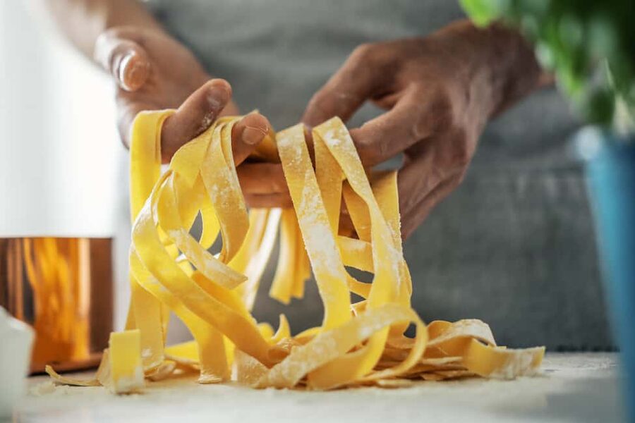 Milan: Traditional Pasta and Tiramisù Masterclass - The 3-Course Meal and Wine: Eating as Part of the Lesson