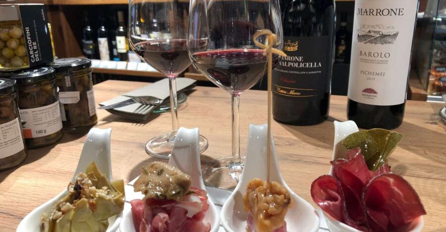 Milan Wine Tasting Aperitivo - Wine tasting aperitivo in Milan: why this format works