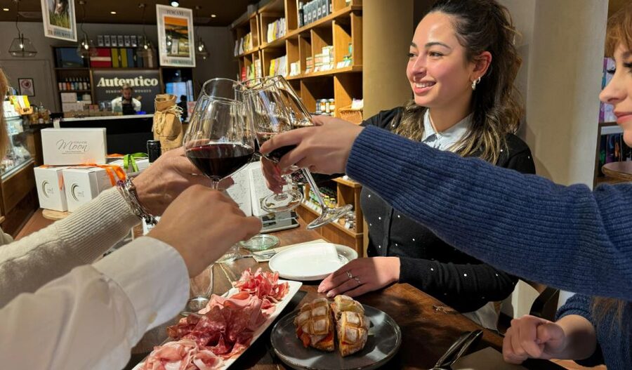 Milan Wine Tasting Aperitivo - Autentico Milano: the setting and what to expect on arrival