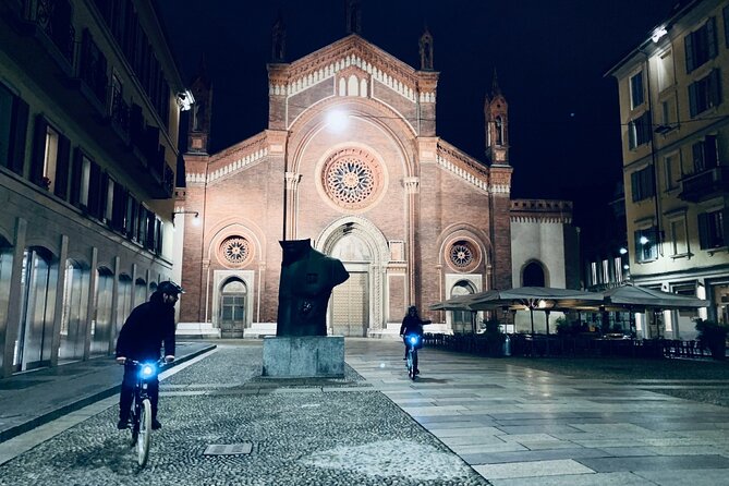 Miles and smiles /// Milan's ride - Darsena and San Lorenzo: A Waterside-Then-Center Transition
