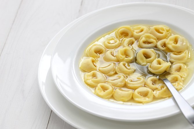 Natural Food & Wine in Milanese Home - Eat with Locals! - Who should book this Milan natural-wine home dinner?
