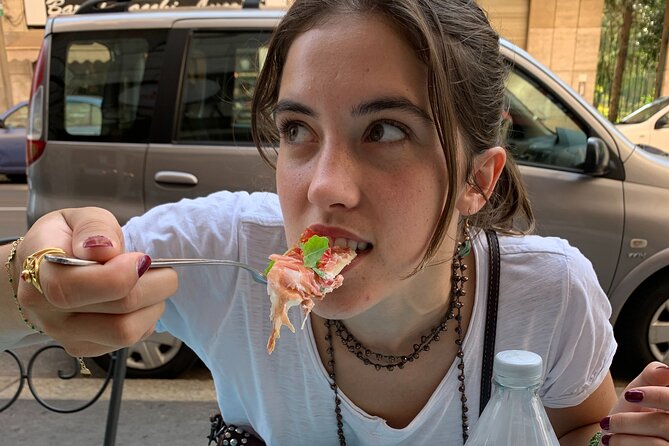 NO DIET CLUB - Best Food Tour in Milan ! - A Small Group of Eight Makes It Feel Personal