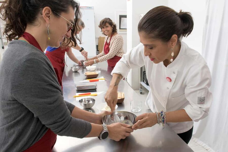 only in ITALIAN - International aperitif + cooking class in Italian - Italian-only instruction, and why it’s still manageable