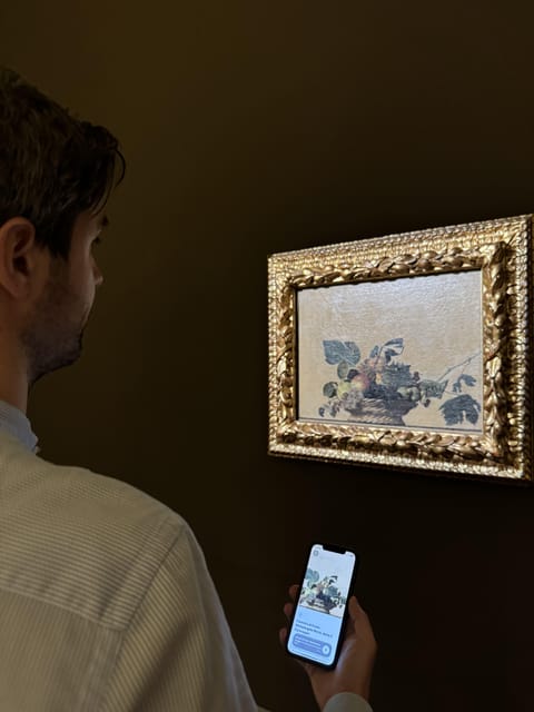 Pinacoteca Ambrosiana audioguide - Setup on your phone: code, languages, and headphone reality