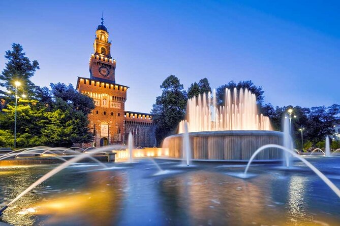 Private 3 Hours of Wonders in Milan (3km Friendly & Easy) - Corso Como and Via della Moscova: shops, street art, and aperitivo timing