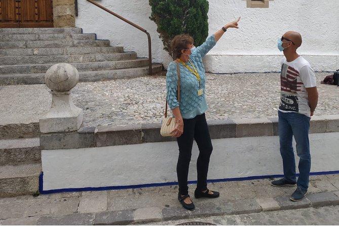 Private 4-Hour Walking Tour of Milan with private official tour guide - Castello Sforzesco: fortress storytelling in the open air