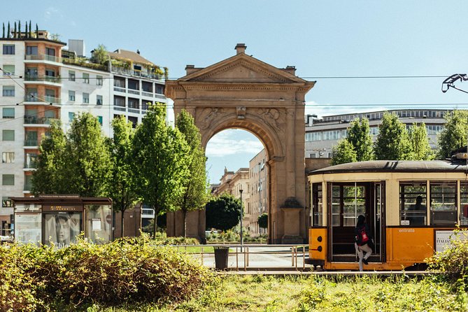 Private City Kickstart Tour: Milan - Tickets, entry, and what you might pay for on the spot